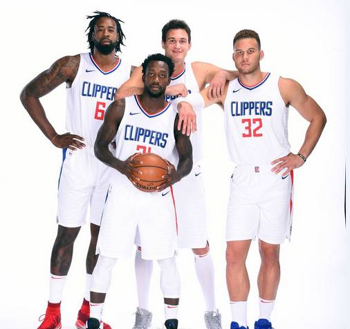 据的读者 据的读者